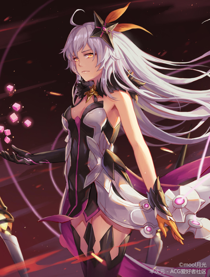 1girl ahoge armor armored_dress bangs bare_shoulders breasts cube dark_persona diamond-shaped_pupils dress elbow_gloves energy_wings expressionless eyebrows_visible_through_hair floating_hair floating_weapon fur_collar gloves glowing hair_between_eyes hair_ornament hand_up highres honkai_(series) honkai_impact_3 jewelry kiana_kaslana_(herrscher_of_the_void) long_hair looking_at_viewer medium_breasts mool_yueguang polearm sidelocks silver_hair single_elbow_glove solo spear symbol-shaped_pupils thighhighs very_long_hair watermark weapon wind yellow_eyes