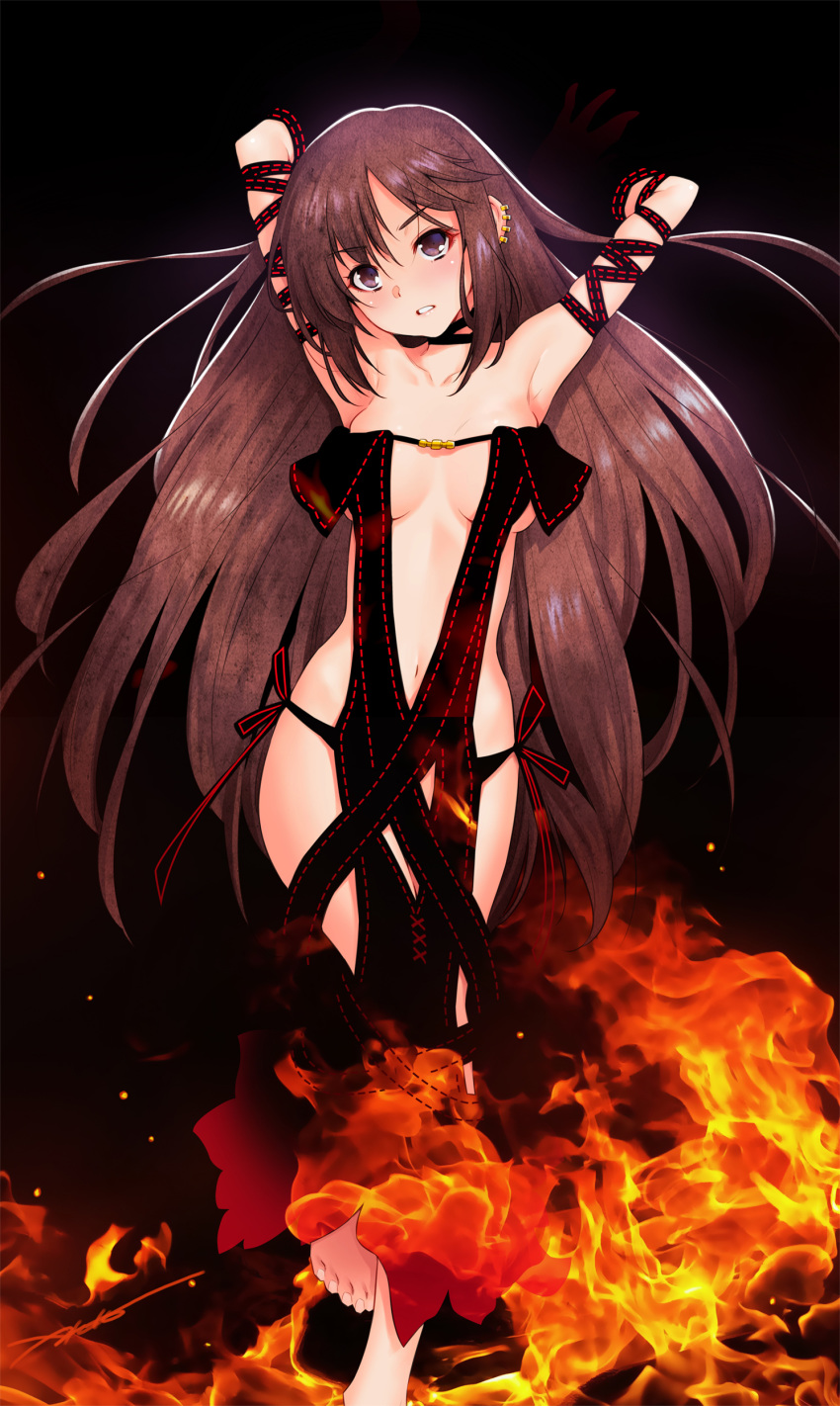 1girl absurdres armpits arms_behind_head arms_up bangs bare_shoulders barefoot black_background black_choker black_dress black_gloves blush breasts brown_eyes brown_hair center_opening choker collarbone consort_yu_(fate) dress earrings elbow_gloves fate/grand_order fate_(series) feet fire gloves highres hip_focus jewelry kazuma_muramasa long_hair looking_at_viewer multiple_earrings navel parted_lips revealing_clothes solo strapless strapless_dress very_long_hair