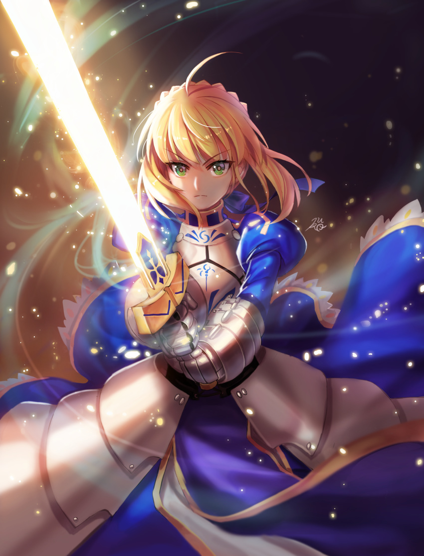 1girl ahoge armor armored_dress artoria_pendragon_(all) blonde_hair blue_dress braided_bun dress excalibur fate/stay_night fate_(series) faulds floating_hair frown green_eyes highres holding holding_sword holding_weapon kuro_(ning2763) looking_at_viewer saber solo sword v-shaped_eyebrows weapon