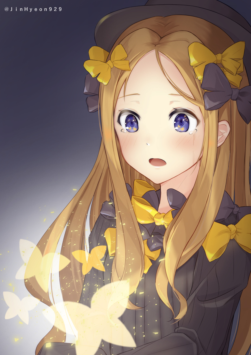 1girl abigail_williams_(fate/grand_order) absurdres bangs black_bow black_dress black_headwear blonde_hair blue_eyes blush bow bug butterfly commentary_request dress eyebrows_visible_through_hair fate/grand_order fate_(series) forehead grey_background hair_bow hat highres hyonee insect long_hair long_sleeves looking_away parted_bangs polka_dot polka_dot_bow sleeves_past_fingers sleeves_past_wrists solo tears twitter_username very_long_hair yellow_bow