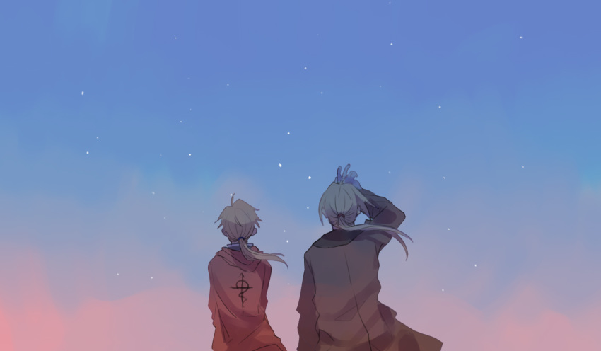 2boys alphonse_elric arms_at_sides blue_sky brothers brown_coat coat conqueror_of_shambala dawn edward_elric esu_(825098897) facing_away flamel_symbol floating_hair fullmetal_alchemist gradient gradient_sky hand_up height_difference male_focus multiple_boys night night_sky outdoors pink_sky ponytail red_coat siblings sky standing star_(sky) starry_sky upper_body