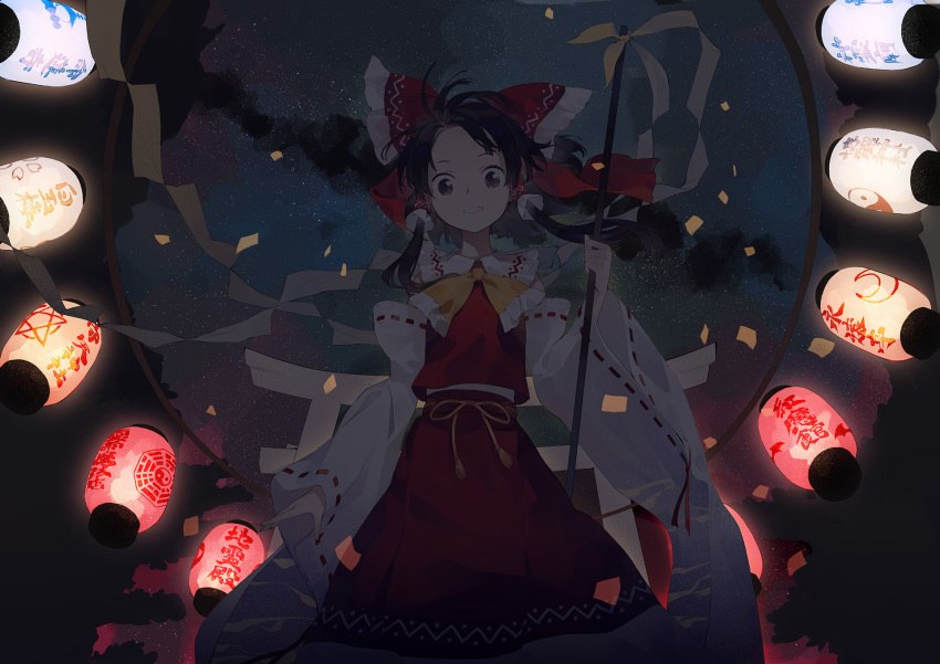 1girl bare_shoulders black_eyes black_hair bow bowtie cloud confetti crescent detached_sleeves feet_out_of_frame forehead frilled_bow frills glowing gohei grin hair_bow hair_tubes hakurei_reimu highres holding lantern long_sleeves looking_at_viewer night night_sky paper_lantern red_bow red_skirt ribbon-trimmed_sleeves ribbon_trim shide shihou_(g-o-s) short_hair sidelocks skirt skirt_set sky smile solo star_(sky) starry_sky torii touhou translation_request wide_sleeves yellow_bow yellow_neckwear yin_yang