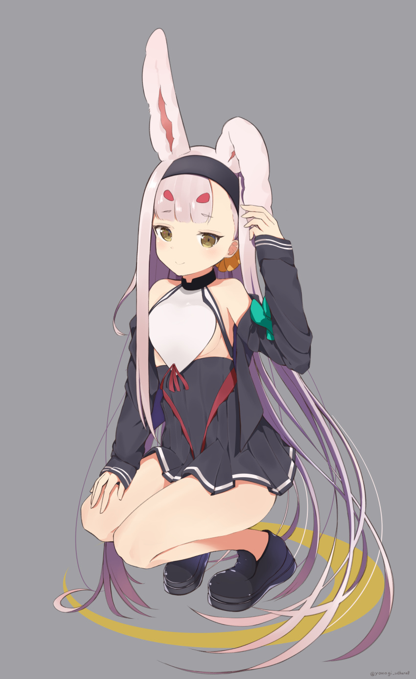 1girl absurdres animal_ears arm_up azur_lane black_footwear black_skirt breasts brown_eyes bunny_ears commentary_request ear_pull full_body grey_background hairband hand_on_own_thigh highres long_hair pulled_by_self shimakaze_(azur_lane) shoes silver_hair simple_background skirt small_breasts smile solo squatting very_long_hair yomogi_uehara