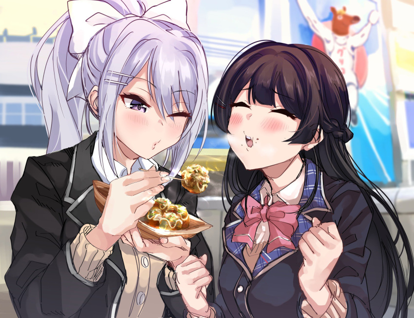 2girls black_hair blazer bow braid cardigan clenched_hands commentary_request eating feeding food food_on_face hair_bow hair_ornament hairclip half_updo highres higuchi_kaede holding jacket long_hair multiple_girls nijisanji o3o one_eye_closed open_blazer open_clothes open_jacket ponytail purple_eyes school_uniform silver_hair steam takoyaki tdnd-96 tsukino_mito white_bow