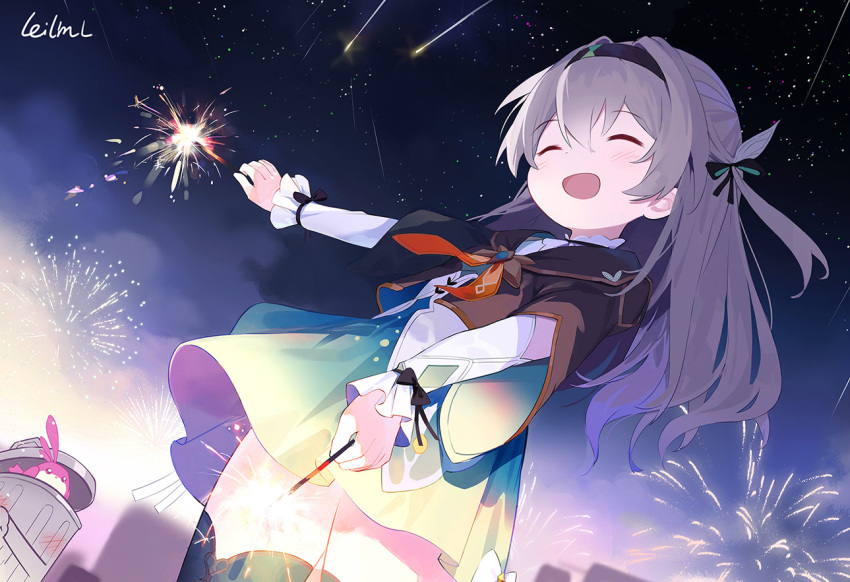 1girl :d ^_^ aerial_fireworks artist_name black_headband black_ribbon blush brown_capelet capelet cityscape closed_eyes cowboy_shot dress firefly_(honkai:_star_rail) fireworks green_dress grey_hair hair_between_eyes hair_ribbon headband holding_fireworks honkai:_star_rail honkai_(series) leilin long_hair outdoors ribbon shooting_star smile solo sparkler star_(sky) thighhighs trash_can