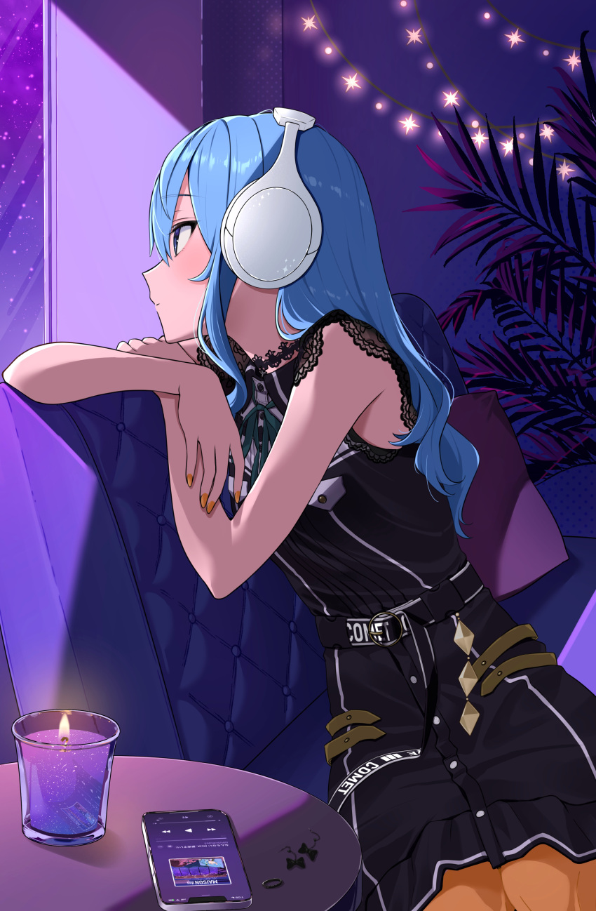 1girl absurdres bare_shoulders black_choker blue_eyes blue_hair candle cellphone choker couch dress headphones highres hololive hoshimachi_suisei hoshimachi_suisei_(streetwear) lace lace_choker looking_outside nisi_ki_no orange_pantyhose pantyhose phone purple_theme sleeveless sleeveless_dress smartphone solo star_(symbol) virtual_youtuber