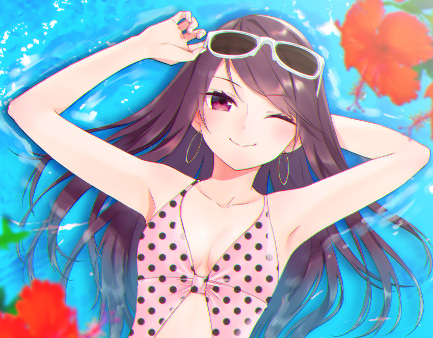 1girl ;) armpits bangs breasts casual_one-piece_swimsuit cleavage collarbone earrings flower from_above hibiscus highres hijiki_(hijikini) jewelry long_hair looking_at_viewer one-piece_swimsuit one_eye_closed original pink_swimsuit polka_dot polka_dot_swimsuit purple_hair red_eyes red_flower shiny shiny_hair small_breasts smile solo swept_bangs swimsuit upper_body very_long_hair