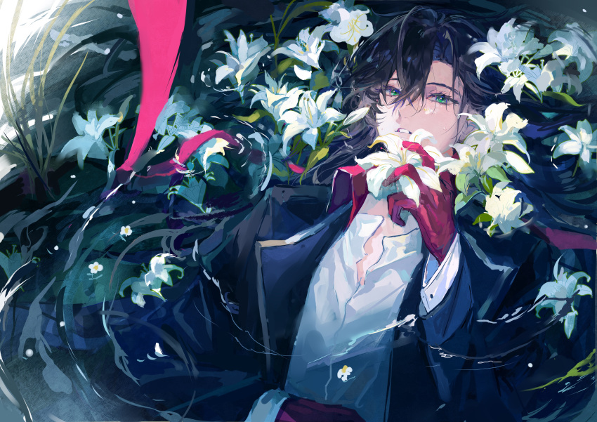 1boy absurdres black_hair black_jacket chinese_commentary collared_shirt commentary_request curtained_hair flower gloves green_eyes hair_between_eyes highres holding holding_flower jacket leonard_mitchell lily_(flower) long_hair long_sleeves looking_at_viewer lord_of_the_mysteries lying lying_on_water male_focus on_back open_clothes open_jacket parted_lips partially_submerged partially_unbuttoned red_gloves red_ribbon ribbon ripples shirt solo sumidainxin upper_body water white_flower white_lily white_shirt
