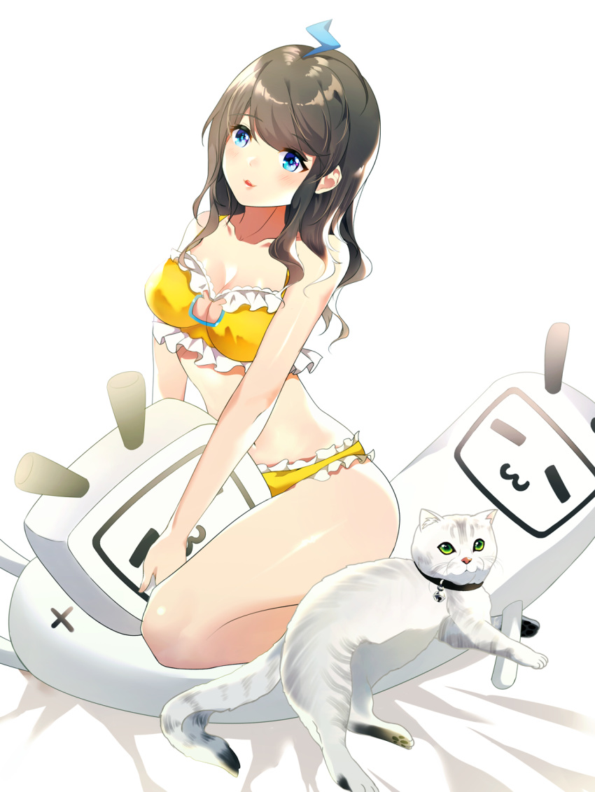 1girl animal bangs bare_arms bare_shoulders bed_sheet bikini bilibili_douga blue_eyes blush breasts brown_hair cat cleavage cleavage_cutout closed_mouth collarbone eyebrows_visible_through_hair frilled_bikini frills green_eyes hair_ornament highres long_hair medium_breasts navel original smile solo swimsuit thighs tongue tongue_out white_background white_cat xianguang yellow_bikini