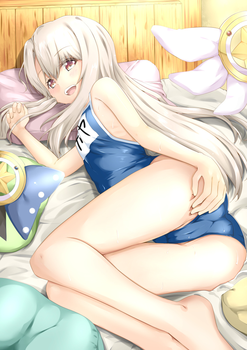 1girl 2others absurdres ass barefoot bed blonde_hair blue_swimsuit borumete breasts commentary_request fate/grand_order fate/kaleid_liner_prisma_illya fate_(series) full_body highres illyasviel_von_einzbern long_hair lying magical_ruby magical_sapphire multiple_others name_tag on_side pillow red_eyes school_swimsuit small_breasts swimsuit