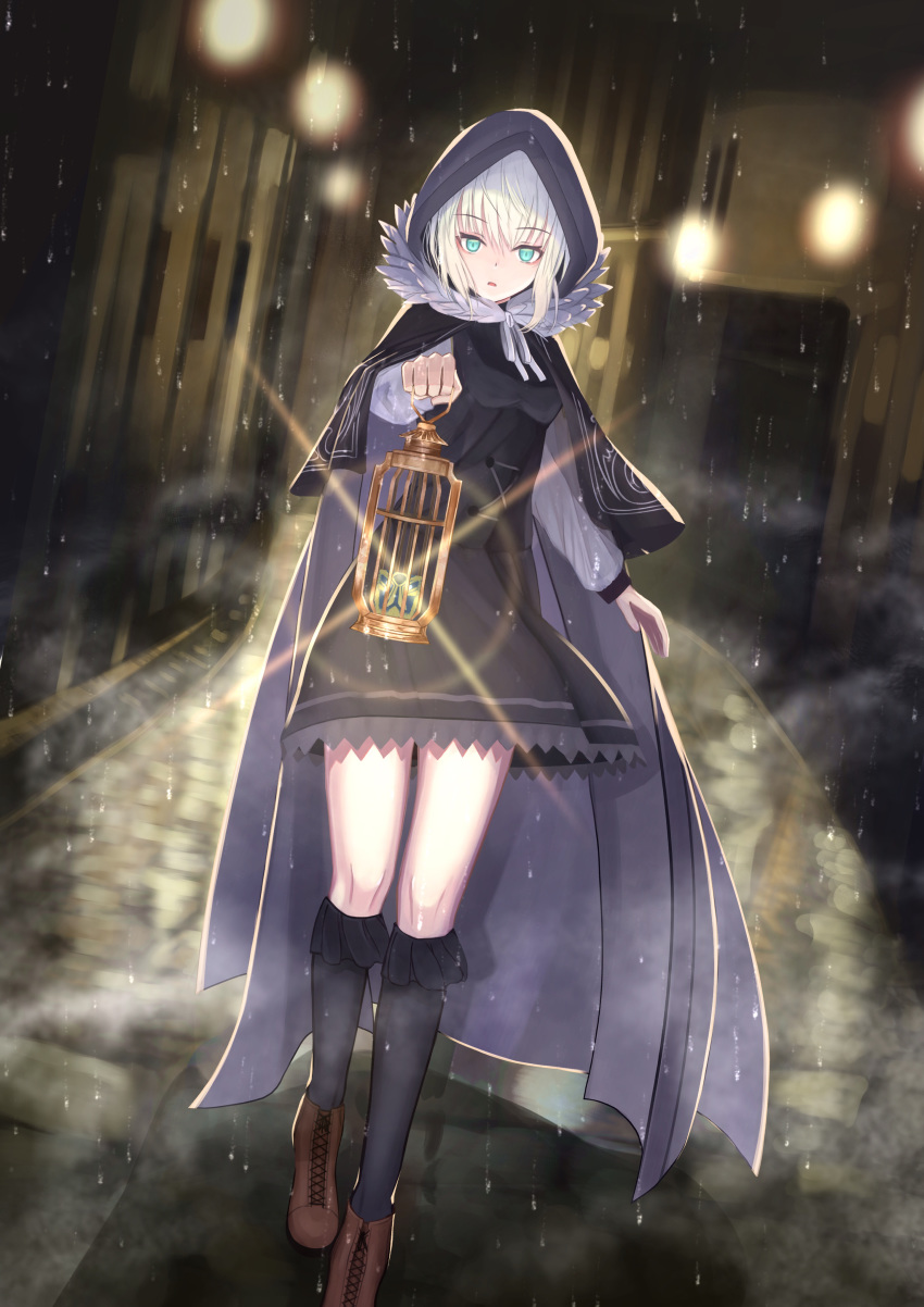 1girl absurdres bangs black_dress black_legwear blue_eyes boots brown_footwear cape dress dutch_angle eyebrows_visible_through_hair fate_(series) frilled_legwear full_body gray_(lord_el-melloi_ii) grey_cape hair_between_eyes highres holding_lantern hood hood_up hooded kneehighs lantern long_sleeves looking_at_viewer lord_el-melloi_ii_case_files neck_ribbon night open_mouth outdoors rain ribbon short_dress short_hair silver_hair solo teruru0321 white_ribbon