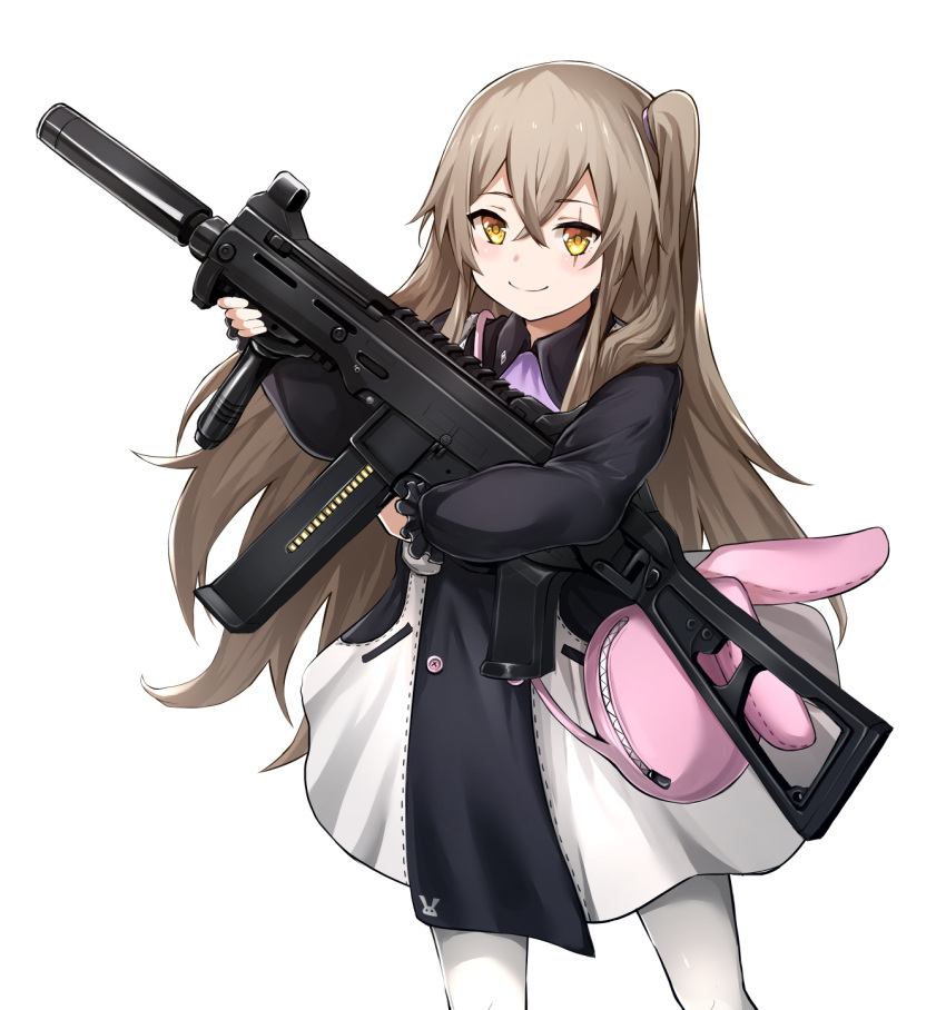 1girl bag bangs black_dress brown_hair commentary_request crossed_bangs dress flugel_(kaleido_scope-710) girls_frontline gun h&amp;k_ump h&amp;k_ump45 hair_between_eyes heckler_&amp;_koch highres holding holding_gun holding_weapon long_hair looking_at_viewer one_side_up pantyhose scar scar_across_eye shoulder_bag side_ponytail simple_background smile submachine_gun two-tone_dress ump45_(girls_frontline) weapon white_background white_legwear yellow_eyes younger