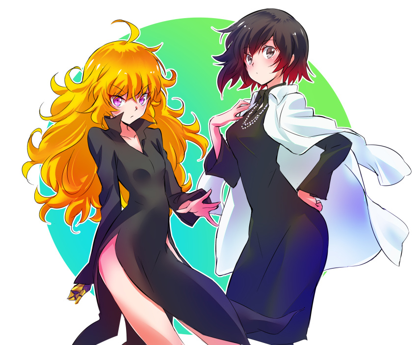 2girls ahoge alternate_breast_size black_dress black_hair blonde_hair cosplay dress fubuki_(one-punch_man) fubuki_(one-punch_man)_(cosplay) gradient_hair hayami_saori highres iesupa long_hair multicolored_hair multiple_girls one-punch_man prosthesis prosthetic_arm purple_eyes red_hair ruby_rose rwby seiyuu_connection short_hair siblings silver_eyes sisters tatsumaki tatsumaki_(cosplay) two-tone_hair wavy_hair yang_xiao_long