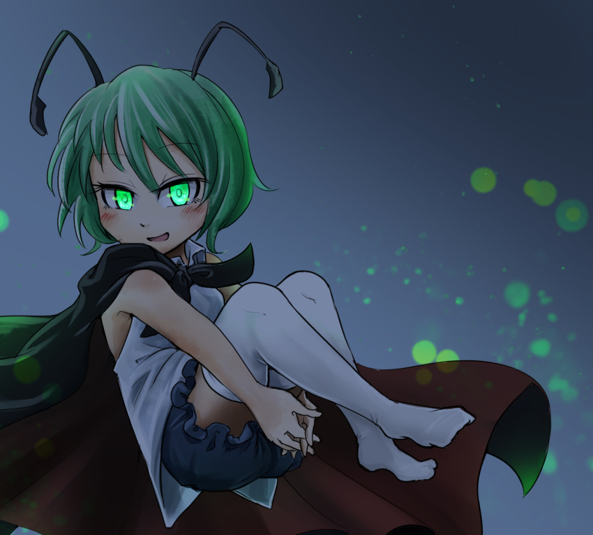 1girl antennae blush bug cape chamaji firefly glowing glowing_eyes green_eyes green_hair insect looking_at_viewer no_shoes open_mouth solo thighhighs touhou white_legwear wriggle_nightbug