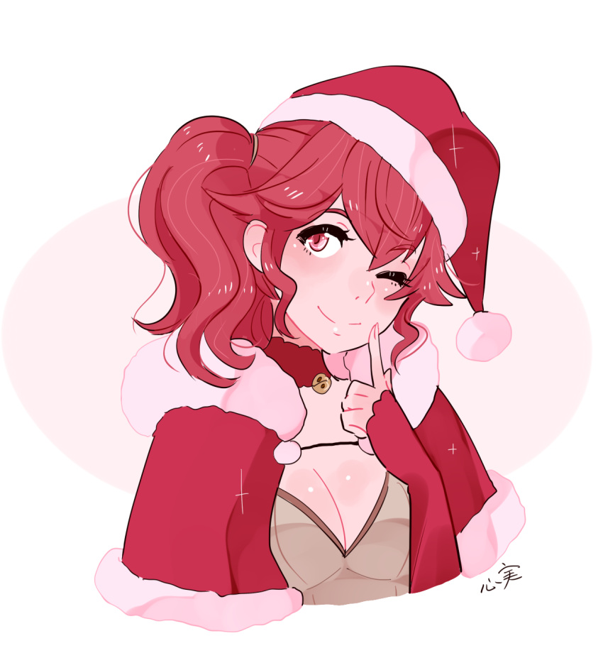 alternate_costume anna_(fire_emblem) breasts choker cleavage eyebrows_visible_through_hair finger_to_mouth fire_emblem fur_trim hat highres index_finger_raised kokomi_(aniesuakkaman) looking_at_viewer medium_breasts medium_hair one_eye_closed pink_background red_eyes red_hair santa_costume santa_hat side_ponytail signature simple_background smile sparkle two-tone_background upper_body white_background