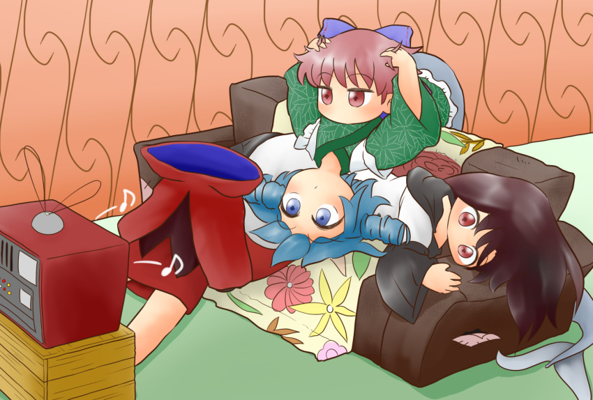 3girls blue_eyes blue_hair bow brown_hair cape commentary_request couch crate disembodied_head dress drill_hair eighth_note expressionless eyebrows_visible_through_hair floral_print grass_root_youkai_network green_kimono hair_bow hands_in_hair head_on_chest imaizumi_kagerou indoors japanese_clothes kimono layered_dress long_hair lying lying_on_person mermaid monster_girl multiple_girls musical_note on_back on_couch on_floor on_side outstretched_legs red_cape red_eyes red_hair red_skirt sekibanki short_hair sitting skirt television touhou twin_drills upside-down very_long_hair wakasagihime watching_television yukimuro