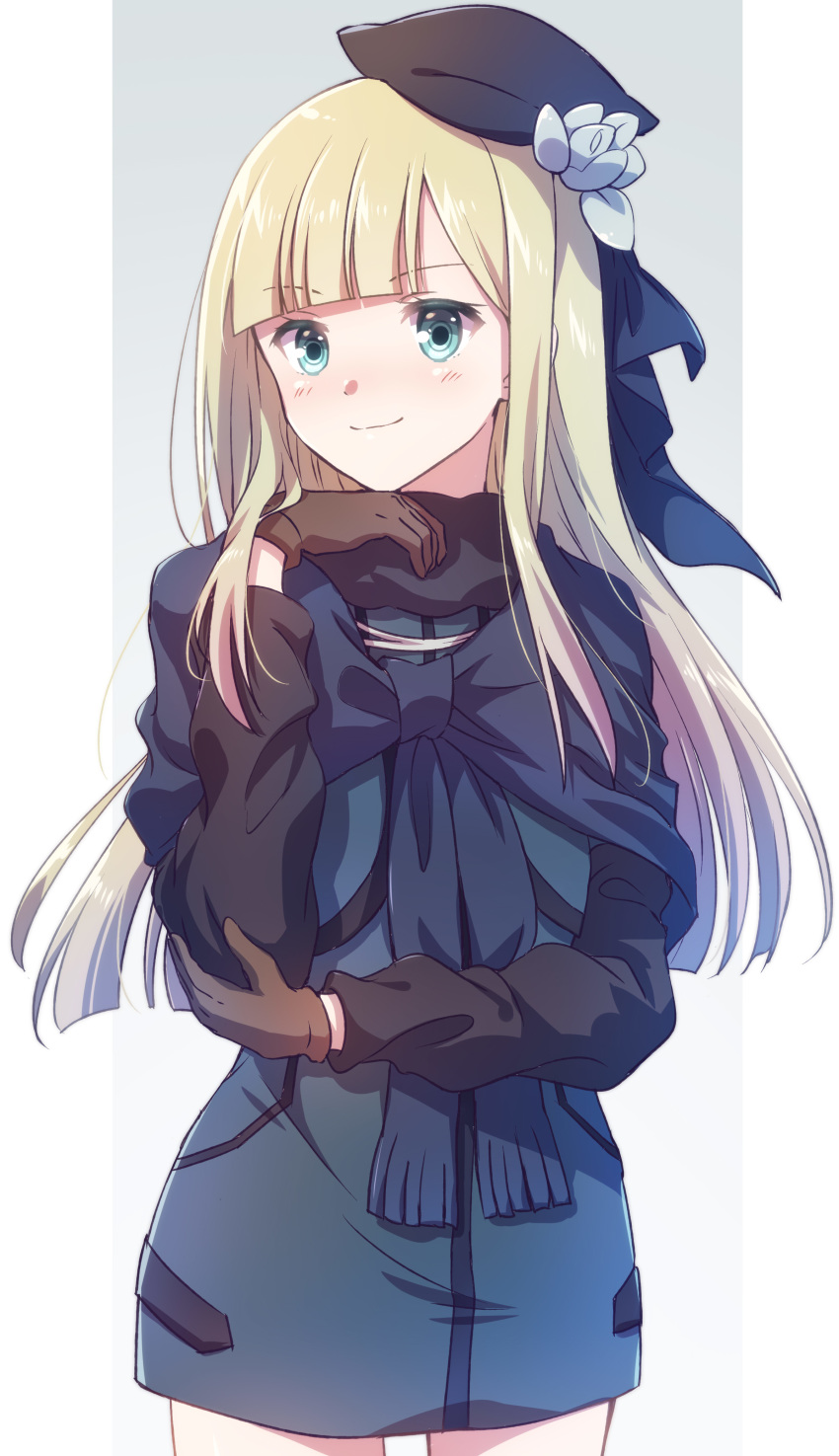 1girl absurdres aqua_eyes bangs black_headwear blonde_hair blue_capelet blue_dress blunt_bangs blush brown_gloves capelet closed_mouth commentary_request cowboy_shot dress eyebrows_visible_through_hair fate_(series) gloves grey_hair hand_on_own_arm highres long_hair long_sleeves looking_at_viewer lord_el-melloi_ii_case_files nyaa_(nnekoron) reines_el-melloi_archisorte sidelocks simple_background smile solo
