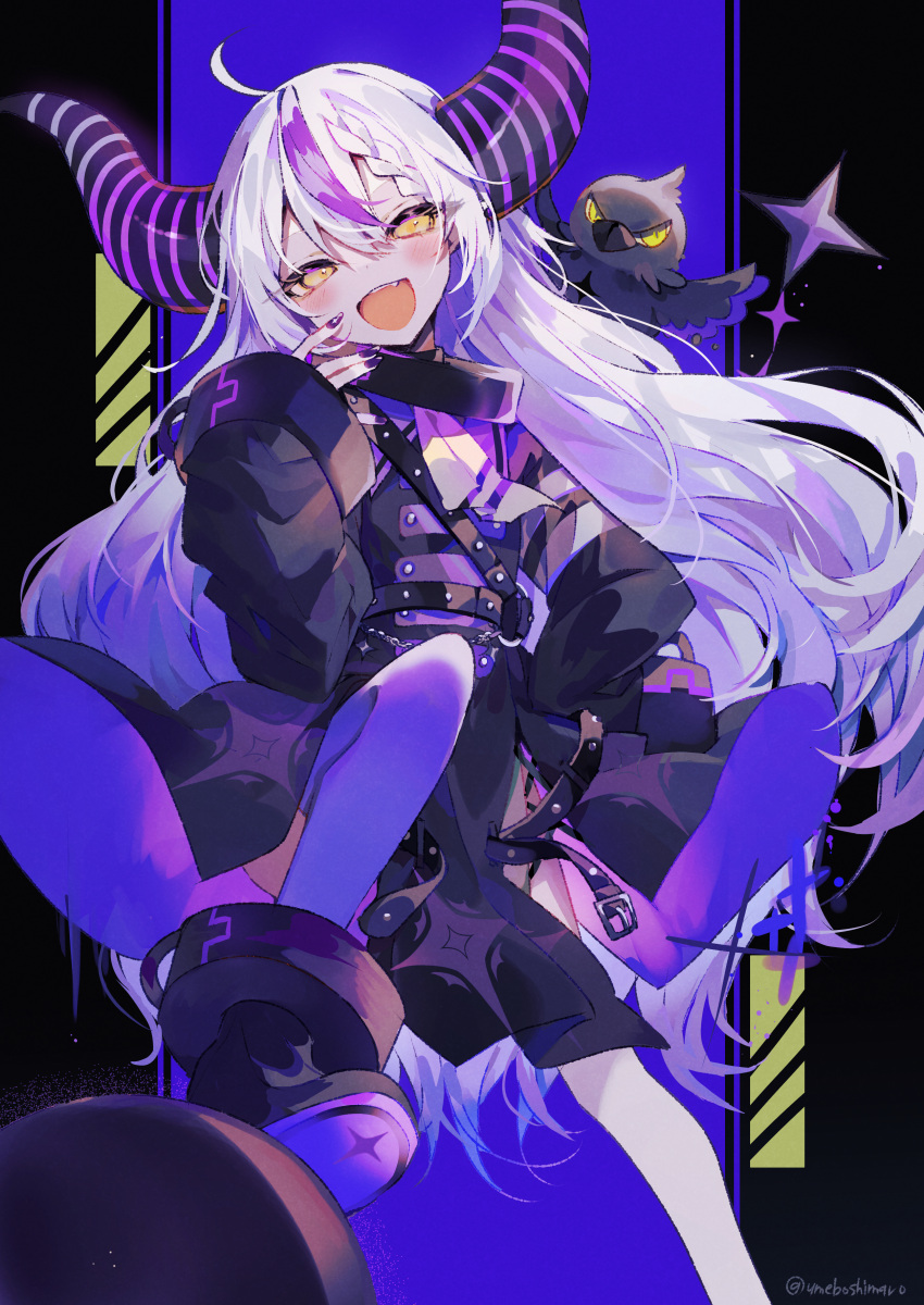 1girl :d absurdres ahoge ankle_cuffs belt black_background black_coat black_footwear black_horns black_jacket blue_background coat collar colored_shoe_soles crow_(la+_darknesss) cuffs demon_horns fang hair_between_eyes hand_to_own_mouth highres hololive horns jacket la+_darknesss la+_darknesss_(1st_costume) long_hair long_sleeves metal_collar multicolored_background multicolored_hair nail_polish open_mouth purple_hair purple_nails purple_thighhighs single_thighhigh smile solo streaked_hair striped_horns tail thighhighs umemaro_(siona0908) very_long_hair virtual_youtuber white_hair yellow_eyes