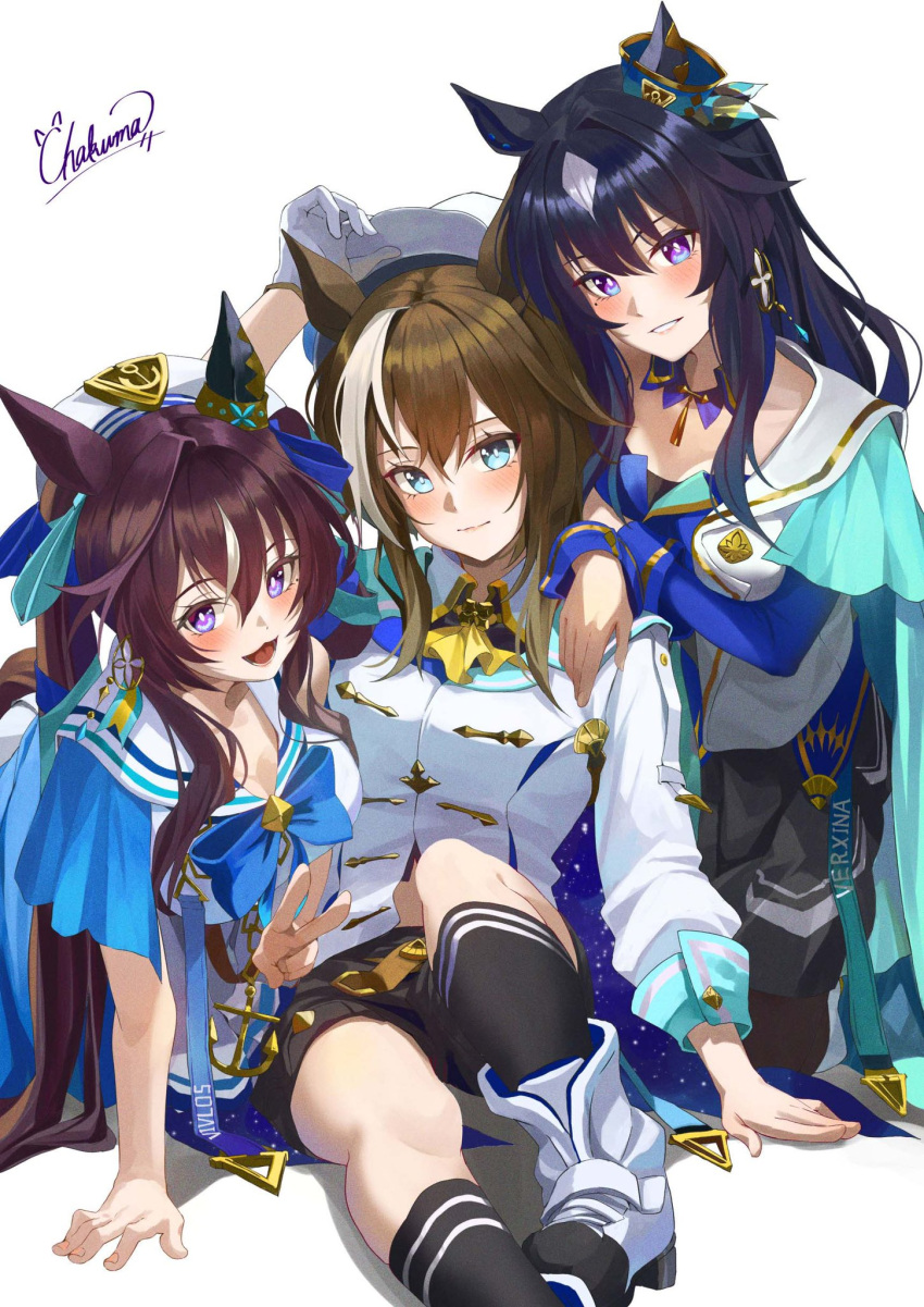 3girls all_fours animal_ears aqua_eyes black_hair boots bow breasts brown_hair chakuma_(yiyh1468) character_name cheval_grand_(umamusume) ear_covers earrings gloves highres horse_ears horse_girl horse_tail jewelry large_breasts long_hair medium_breasts multicolored_hair multiple_girls open_mouth purple_eyes seiza short_hair shorts signature simple_background single_ear_cover sitting tail twintails umamusume v v_sisters verxina_(umamusume) vivlos_(umamusume) white_background white_gloves