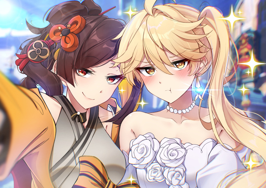 1boy 1girl :t aether_(genshin_impact) bead_necklace beads blonde_hair breasts brown_hair chiori_(genshin_impact) closed_mouth dress earrings genshin_impact hair_ornament highres japanese_clothes jewelry kimono long_hair looking_at_viewer medium_breasts midori_(user_nsaz3272) multicolored_hair necklace otoko_no_ko ponytail red_eyes selfie smile white_dress yellow_eyes