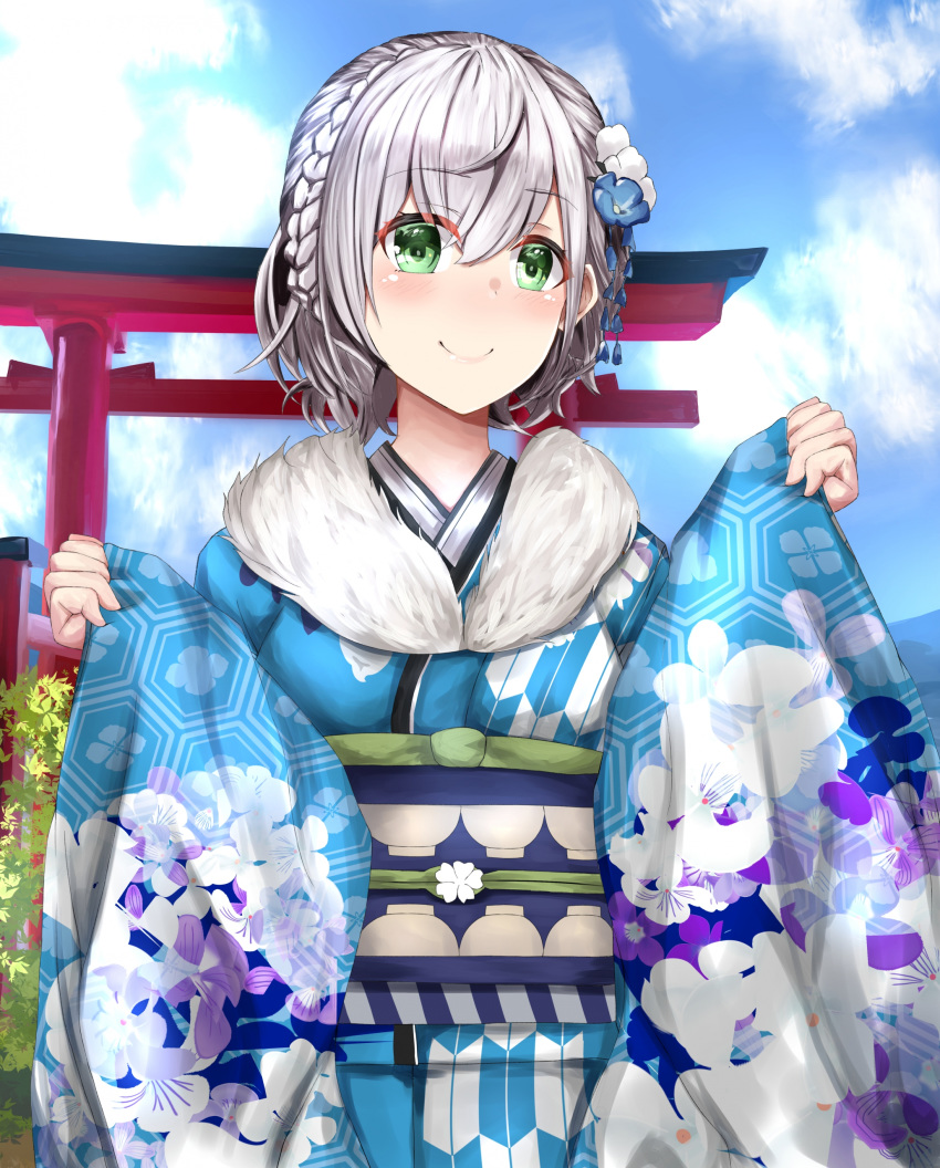 1girl absurdres alternate_costume alternate_hairstyle blue_sky braid closed_mouth cloud eyebrows_visible_through_hair green_eyes hair_between_eyes hair_ornament highres hololive japanese_clothes nakura_haru new_year outdoors shirogane_noel sky smile torii upper_body virtual_youtuber white_hair wide_sleeves