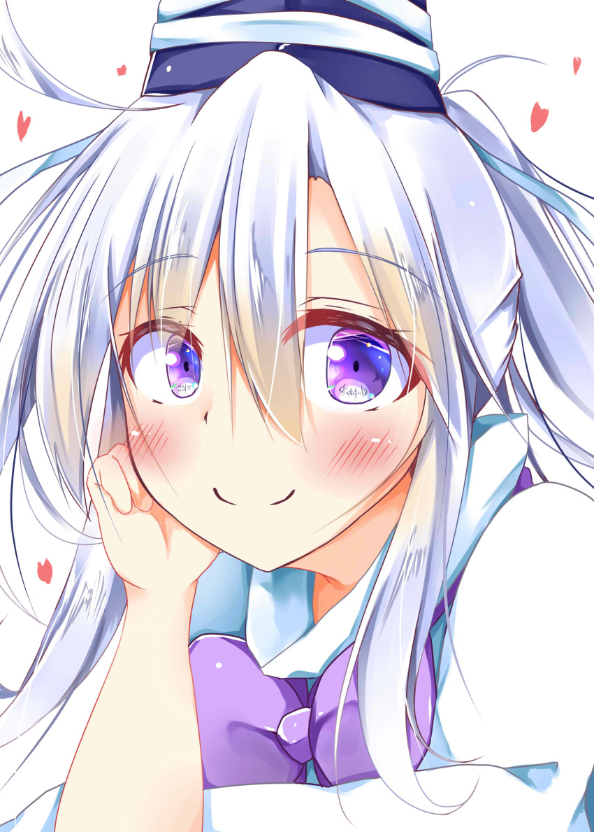 1girl absurdres blush bow bowtie commentary_request eyebrows_visible_through_hair hair_between_eyes hand_on_own_cheek hat head_in_hand heart highres kuzumomo long_hair mononobe_no_futo purple_eyes purple_neckwear sidelocks silver_hair simple_background smile solo tate_eboshi touhou upper_body very_long_hair white_background