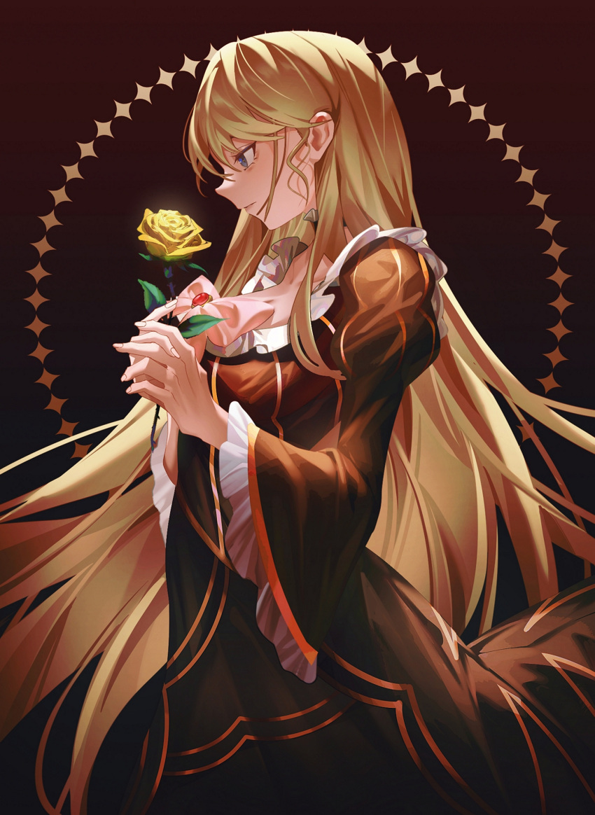 1girl beatrice_(umineko) black_choker black_dress blonde_hair blue_eyes bow bowtie choker cowboy_shot dress expressionless flower frilled_dress frills from_side gem gown gradient_background hair_between_eyes hair_down highres holding holding_flower juliet_sleeves leaf long_hair long_sleeves own_hands_together pink_bow pink_bowtie profile puffy_sleeves red_background red_gemstone rose simple_background solo standing umajam umineko_no_naku_koro_ni wide_sleeves yellow_flower yellow_rose