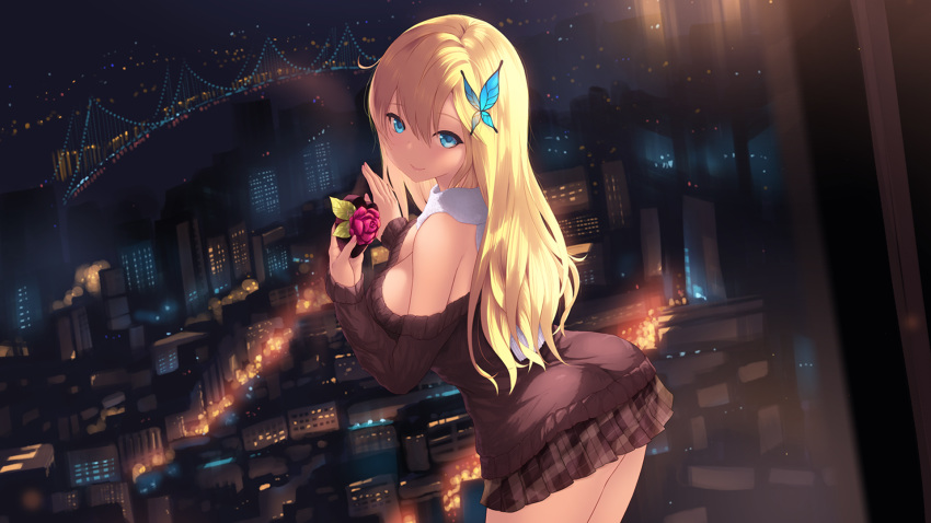 1girl ass bangs bare_shoulders blonde_hair blue_eyes blush boku_wa_tomodachi_ga_sukunai box breasts bridge bug building butterfly butterfly_hair_ornament cait city commentary_request eyebrows_visible_through_hair flower from_side grey_scarf hair_ornament heart highres holding holding_box insect kashiwazaki_sena large_breasts long_hair looking_at_viewer night red_flower red_rose rose scarf smile solo window