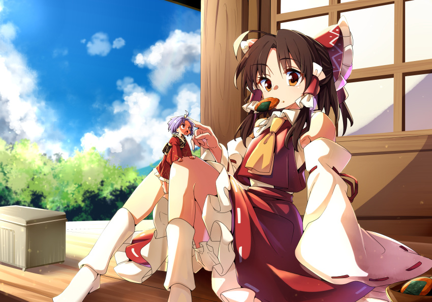 2girls absurdres baba_(baba_seimaijo) barefoot brown_eyes brown_hair collared_shirt commentary_request food_in_mouth frilled_skirt frills hakurei_reimu highres japanese_clothes kimono kneehighs knees_up long_sleeves medium_hair minigirl multiple_girls nontraditional_miko purple_hair red_shirt red_skirt ribbon-trimmed_sleeves ribbon_trim senbei shirt short_hair sitting skirt sleeveless sleeveless_shirt sukuna_shinmyoumaru touhou wide_sleeves