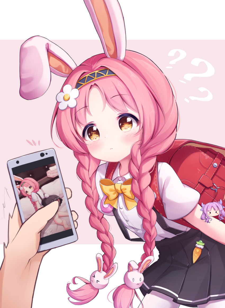 &gt;_&lt; 1girl ? akane_mimi animal_ears artist_self-insert backpack bag bag_charm bangs black_skirt blue_hairband blush bow braid brown_background brown_hair bunny_ears bunny_hair_ornament cellphone cellphone_picture charm_(object) closed_mouth collared_shirt dress_shirt eyebrows_visible_through_hair flower hair_flower hair_ornament hairband highres hikawa_kyouka holding holding_cellphone holding_phone leaning_forward long_hair low_twintails out_of_frame pantyhose parted_bangs phone pleated_skirt princess_connect! princess_connect!_re:dive randoseru revision shirt short_sleeves skirt solo_focus suspender_skirt suspenders tokenbox twin_braids twintails two-tone_background very_long_hair white_background white_flower white_legwear white_shirt yellow_bow