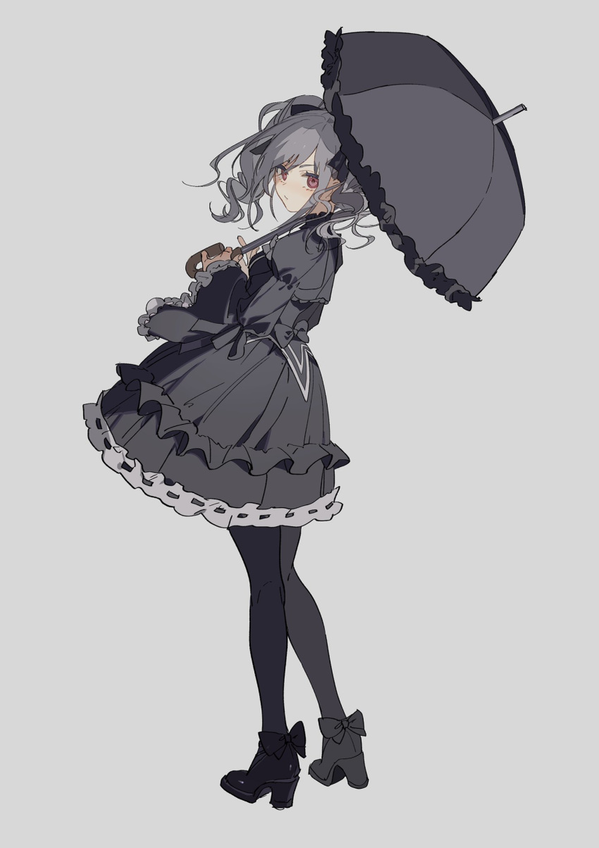 1girl black_dress black_legwear dress gothic_lolita grey_background grey_umbrella hair_between_eyes hair_ornament hair_ribbon high_heels highres idolmaster idolmaster_cinderella_girls kanzaki_ranko lolita_fashion long_sleeves looking_at_viewer looking_back medium_hair parasol puffy_dress red_eyes ribbon serious silver_hair simple_background sketch solo twintails umbrella zhibuji_loom