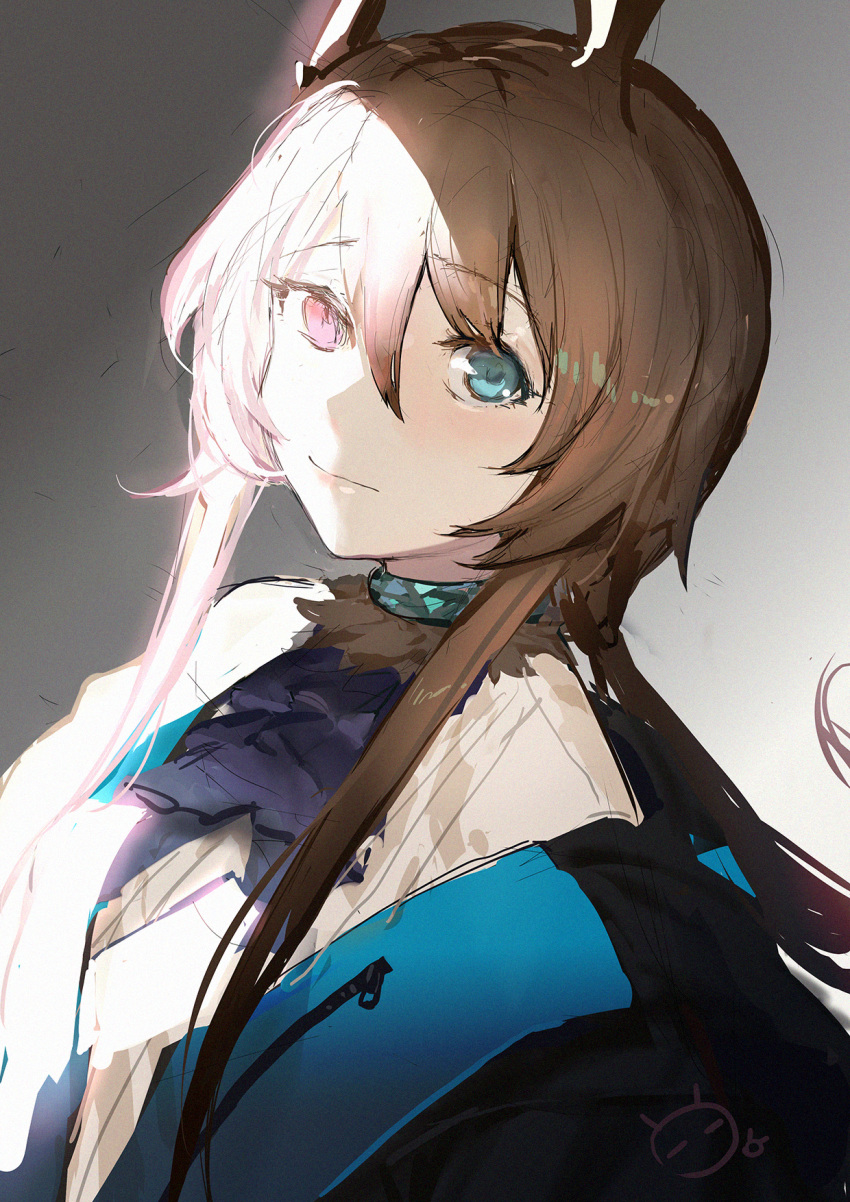 1girl amiya_(arknights) animal_ears arknights artist_logo black_coat blue_eyes blue_neckwear brown_hair bunny_ears chaoxi chinese_commentary closed_mouth coat cravat eyebrows_visible_through_hair gradient gradient_background grey_background hair_between_eyes heterochromia highres jewelry long_hair looking_at_viewer neck_ring ponytail red_eyes shirt sidelocks simple_background solo sunlight upper_body white_shirt
