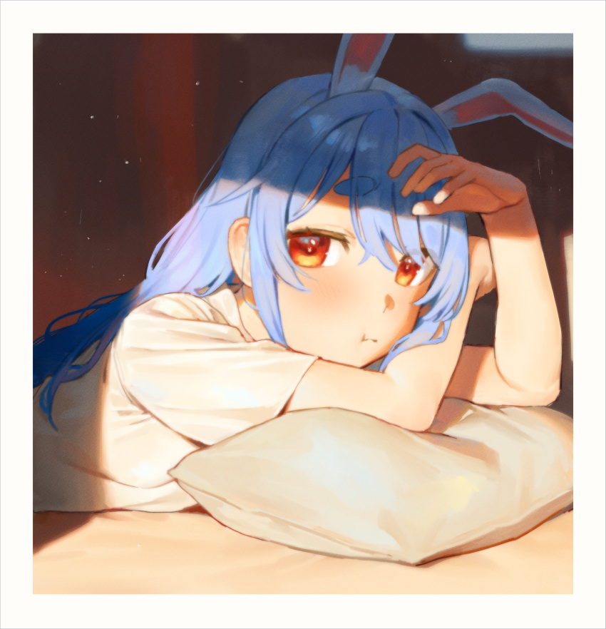 1girl :t absurdres animal_ears blush border closed_mouth commentary_request extra_ears frikulu hair_between_eyes highres hololive long_hair looking_at_viewer lying medium_bangs on_stomach orange_eyes pillow rabbit_ears rabbit_girl shirt short_eyebrows short_sleeves solo thick_eyebrows upper_body usada_pekora virtual_youtuber white_border white_shirt