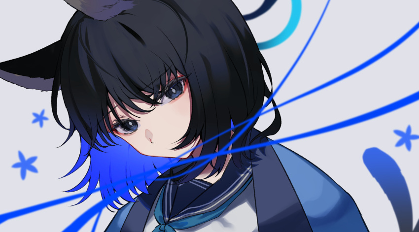 1girl animal_ear_fluff animal_ears black_eyes black_hair black_sailor_collar blue_archive blue_hair blue_neckerchief cat_ears cat_tail colored_inner_hair grey_background haori highres japanese_clothes kikyou_(blue_archive) multicolored_hair neckerchief portrait sailor_collar san_(harutuki_3) school_uniform serafuku short_hair simple_background solo tail