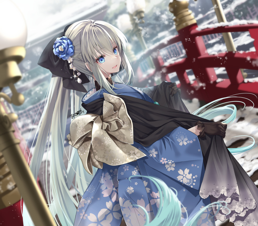 1girl akatsuki_hijiri black_bow black_gloves blue_eyes blue_kimono bow braid breasts fate/grand_order fate_(series) flower french_braid gloves grey_hair hair_bow hair_flower hair_ornament japanese_clothes kimono large_breasts long_hair long_sleeves looking_at_viewer looking_back morgan_le_fay_(fate) open_mouth ponytail sidelocks smile solo very_long_hair wide_sleeves