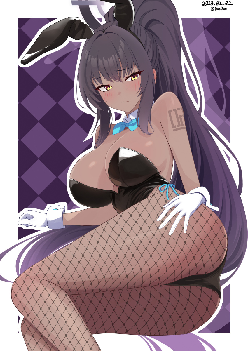 1girl absurdres animal_ears ass black_hair black_leotard blue_archive blue_bow blush bow breasts closed_mouth dandan_(uaee4742) dark-skinned_female dark_skin dated detached_collar fake_animal_ears feet_out_of_frame fishnet_pantyhose fishnets gloves halo highres karin_(blue_archive) karin_(bunny)_(blue_archive) large_breasts leotard long_hair looking_at_viewer official_alternate_costume pantyhose ponytail purple_halo rabbit_ears solo strapless strapless_leotard twitter_username white_gloves yellow_eyes