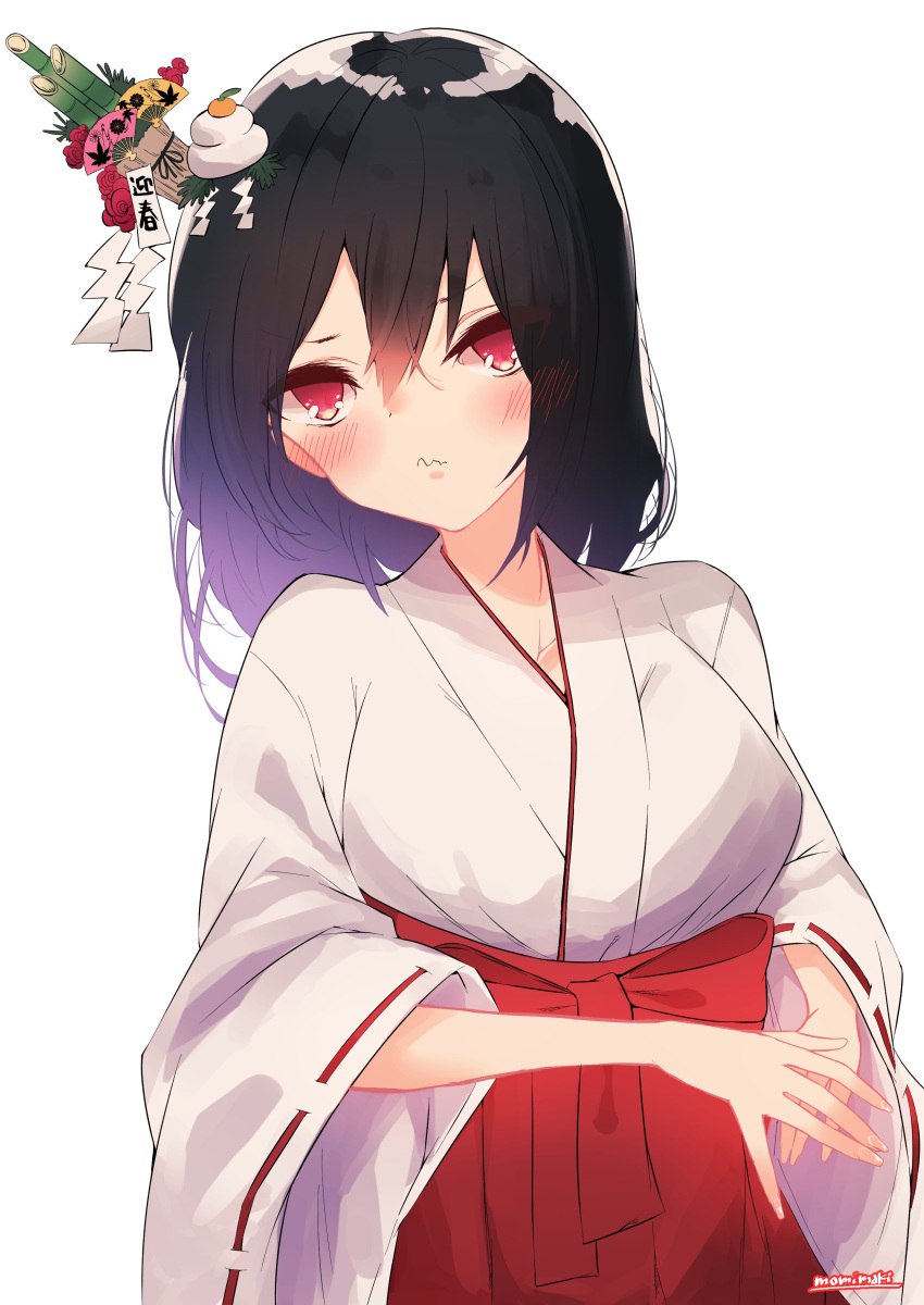 1girl absurdres alternate_costume black_hair breasts hakama headgear highres japanese_clothes kadomatsu kagami_mochi kantai_collection large_breasts miko momimaki red_eyes red_hakama ribbon-trimmed_sleeves ribbon_trim short_hair simple_background solo white_background wide_sleeves yamashiro_(kancolle)