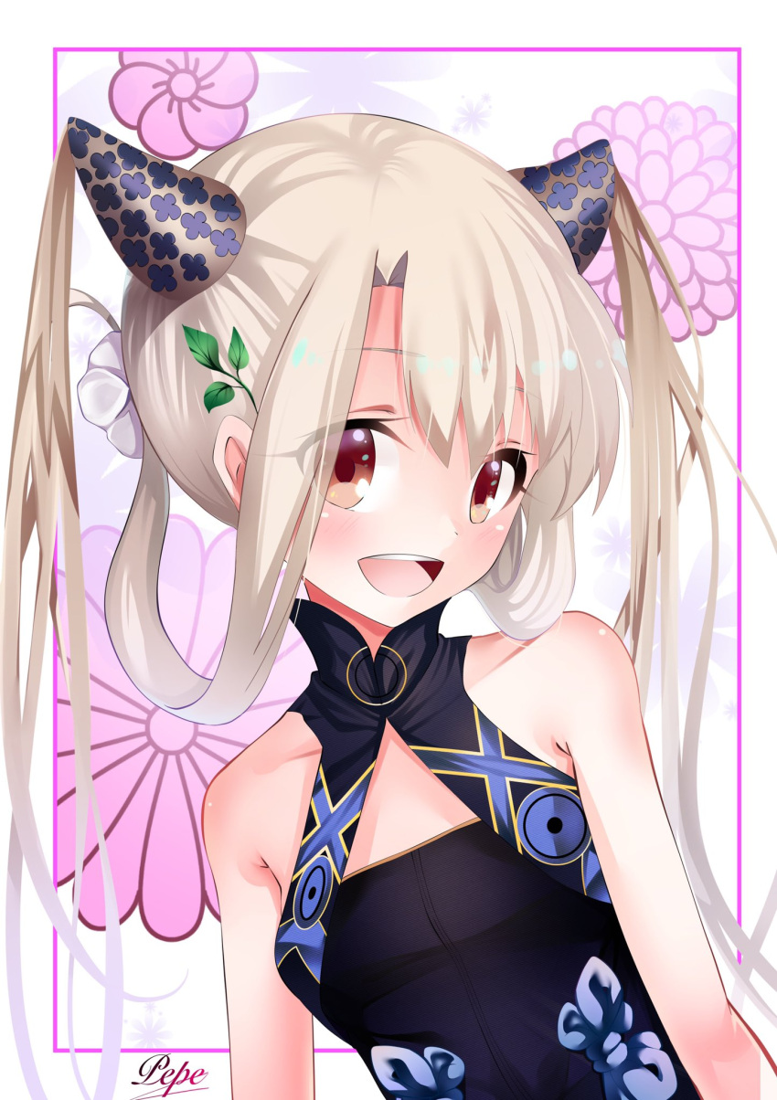 1girl bare_shoulders black_dress blush breasts china_dress chinese_clothes cosplay dress fate/grand_order fate/kaleid_liner_prisma_illya fate_(series) hair_ornament highres illyasviel_von_einzbern leaf_hair_ornament long_hair looking_at_viewer open_mouth pei_iriya red_eyes sidelocks small_breasts smile solo very_long_hair white_hair yang_guifei_(fate) yang_guifei_(fate)_(cosplay) yang_guifei_(second_ascension)_(fate)