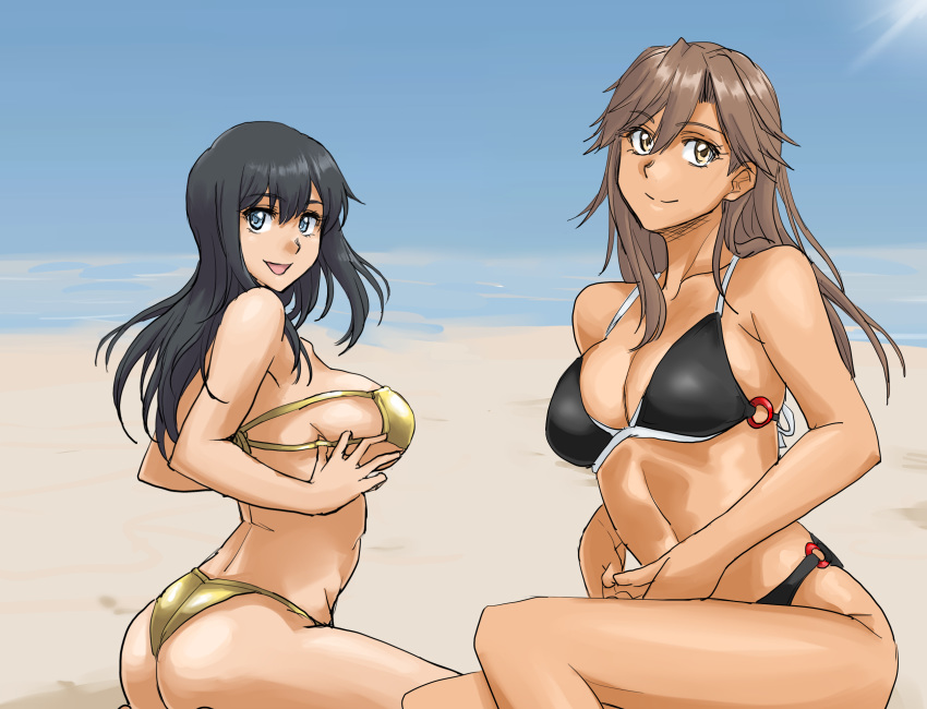 2girls alternate_breast_size arashio_(kantai_collection) asashio_(kantai_collection) beach bikini black_bikini black_hair blue_eyes breasts brown_eyes brown_hair feet_out_of_frame gold_bikini highres kantai_collection long_hair looking_at_viewer medium_breasts multiple_girls o-ring o-ring_bikini o-ring_bottom o-ring_top sitting smile sozan swimsuit tan