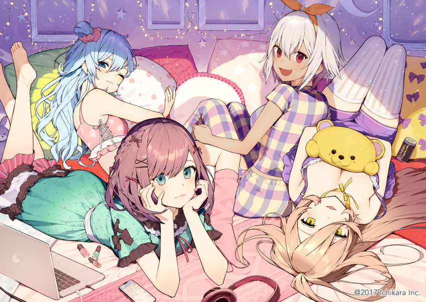 bed breasts cleavage group misoni_comi nijisanji nui_sociere suzuhara_lulu tagme_(character) thighhighs yukishiro_mahiro