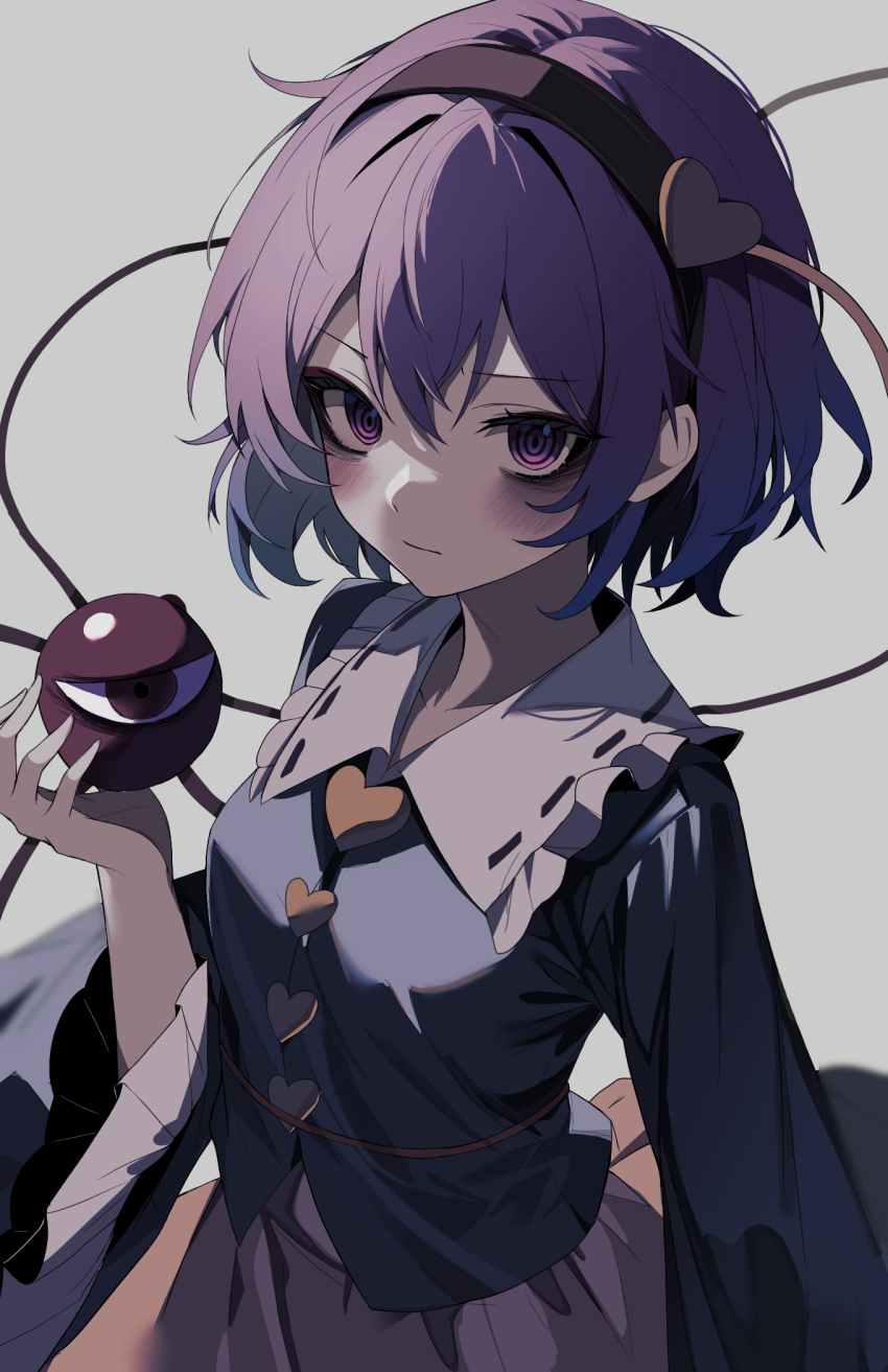 1girl black_hairband blouse blue_shirt blush closed_mouth commentary expressionless frilled_shirt_collar frilled_sleeves frills grey_background hair_between_eyes hair_ornament hairband hand_up heart heart_hair_ornament highres komeiji_satori long_sleeves pink_skirt purple_eyes purple_hair red_eyes ribbon_trim ringed_eyes shirt short_hair simple_background skirt solo third_eye touhou upper_body usuuuv wide_sleeves