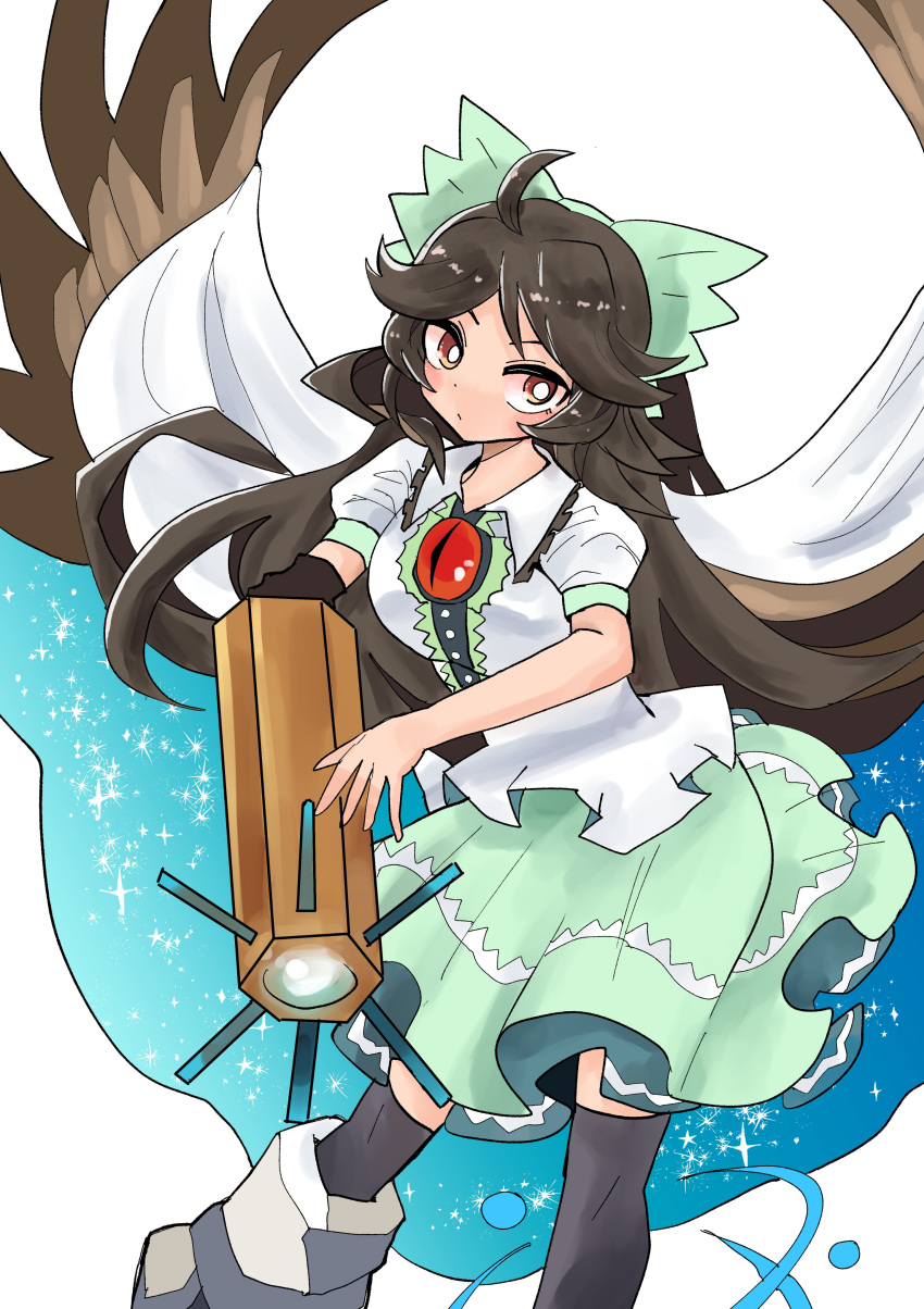 1girl absurdres ahoge arm_cannon bird_wings black-framed_eyewear black_hair blush bow breasts brown_eyes brown_wings buttons cape closed_mouth collared_shirt commentary_request control_rod expressionless feet_out_of_frame frilled_shirt_collar frills green_bow green_skirt hair_bow highres long_hair looking_at_viewer makapiii medium_breasts puffy_short_sleeves puffy_sleeves reiuji_utsuho shirt short_sleeves simple_background skirt solo starry_sky_print third_eye touhou two-sided_cape two-sided_fabric weapon white_background white_cape white_shirt wings