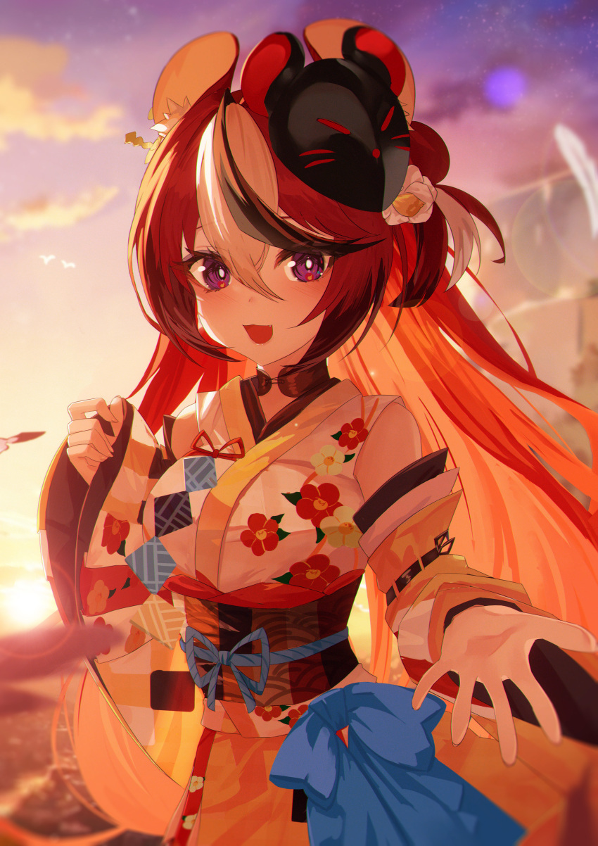 1boy absurdres animal_ears black_hair blue_sky breasts cloud cloudy_sky evening hakos_baelz hakos_baelz_(new_year) highres hololive hololive_english japanese_clothes jiang_ye_kiri kimono large_breasts long_hair long_sleeves looking_at_viewer mouse_ears mouse_girl multicolored_hair open_mouth purple_eyes red_hair sky smile standing virtual_youtuber white_hair