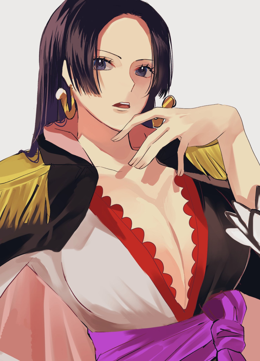 1girl black_hair blue_eyes boa_hancock breasts cleavage commentary_request dress earrings epaulettes highres hime_cut jewelry long_hair looking_at_viewer one_piece one_piece:_stampede op_1156 purple_sash sash simple_background snake_earrings solo upper_body