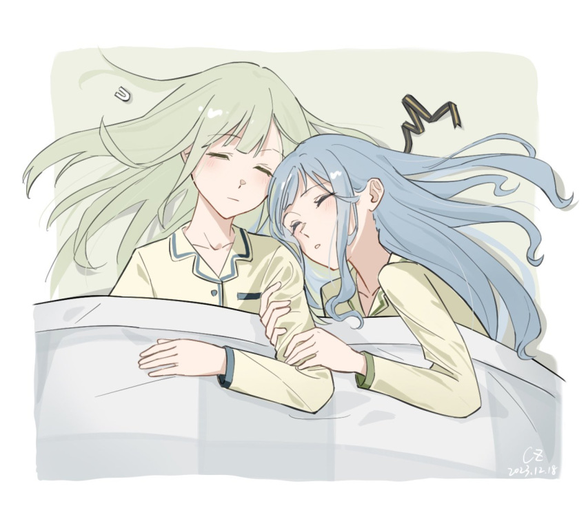 2girls arm_hug bang_dream! bang_dream!_it's_mygo!!!!! blue_hair blush border closed_eyes comfort_zoner commentary dated green_hair green_shirt hair_spread_out hug long_hair long_sleeves lying multiple_girls pajamas parted_lips shirt sidelocks signature sleeping togawa_sakiko under_covers wakaba_mutsumi white_border yuri