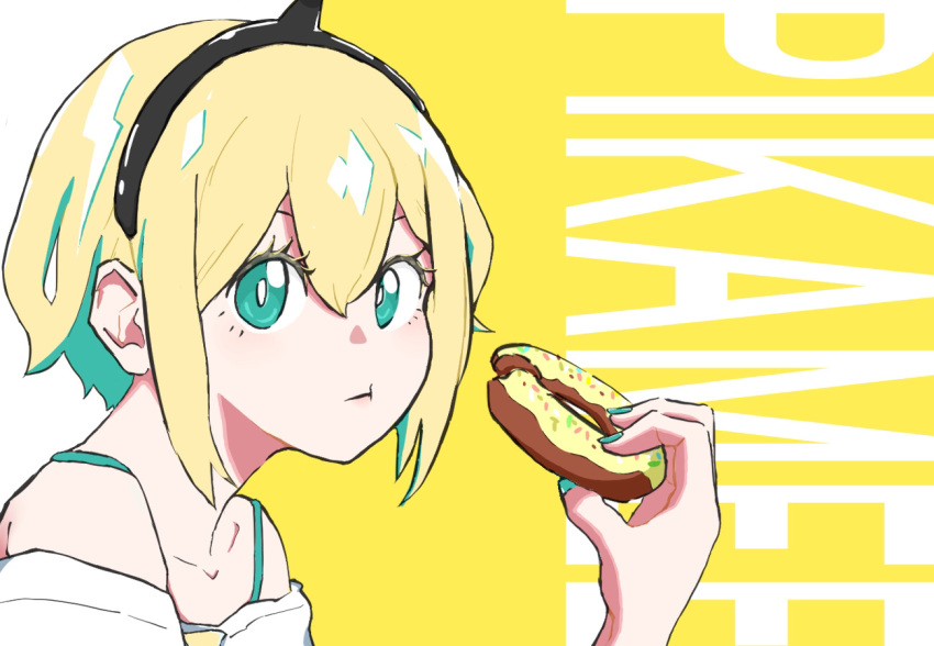 1girl :t amano_pikamee aqua_bra aqua_eyes aqua_hair aqua_nails bangs bare_shoulders black_hairband blonde_hair bra bra_strap bright_pupils character_name closed_mouth doughnut eyelashes fingernails food hair_between_eyes hairband holding holding_food looking_at_viewer multicolored_hair off_shoulder short_hair solo sprinkles two-tone_hair underwear upper_body virtual_youtuber voms white_pupils yashitani yellow_background