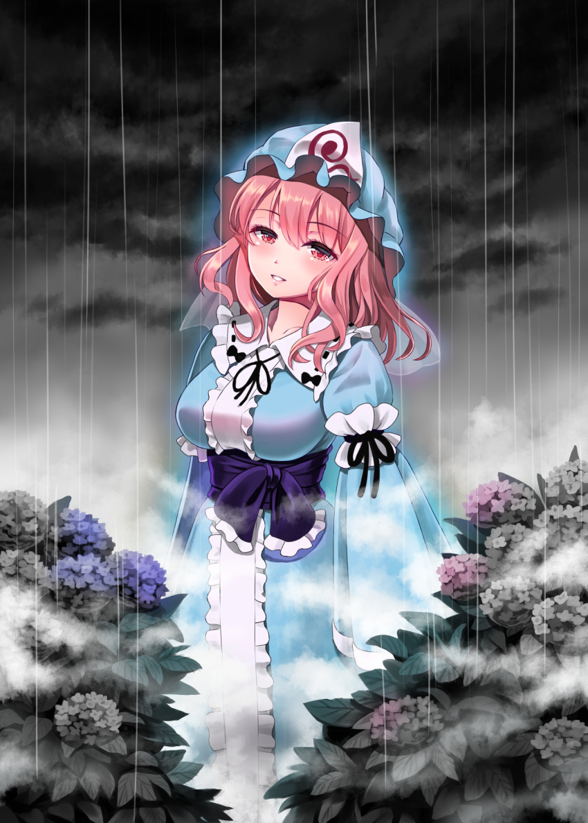 1girl arm_garter arms_at_sides aura blue_flower blue_headwear blue_kimono blush breasts bush cloud cloudy_sky commentary cowboy_shot douji eyebrows_visible_through_hair flower fog hair_between_eyes hat head_tilt highres hydrangea japanese_clothes kimono large_breasts light_smile looking_at_viewer mob_cap night obi outdoors parted_lips pink_eyes pink_flower pink_hair rain saigyouji_yuyuko sash short_hair sky smile solo standing touhou triangular_headpiece