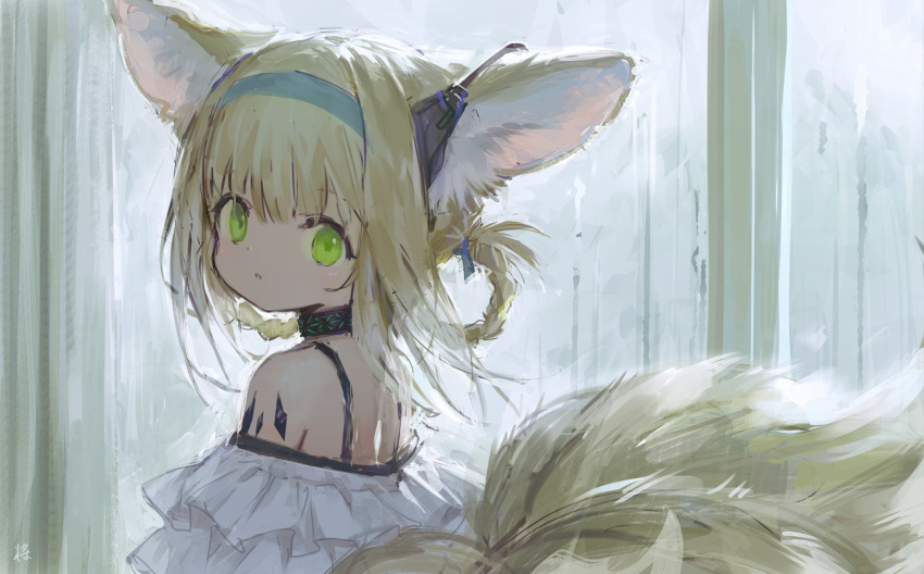 1girl animal_ears arknights blonde_hair fox_ears fox_tail from_behind green_eyes hair_rings hairband highres looking_at_viewer looking_back ore_lesion_(arknights) parted_lips sho_(sho_lwlw) solo suzuran_(arknights) tail upper_body