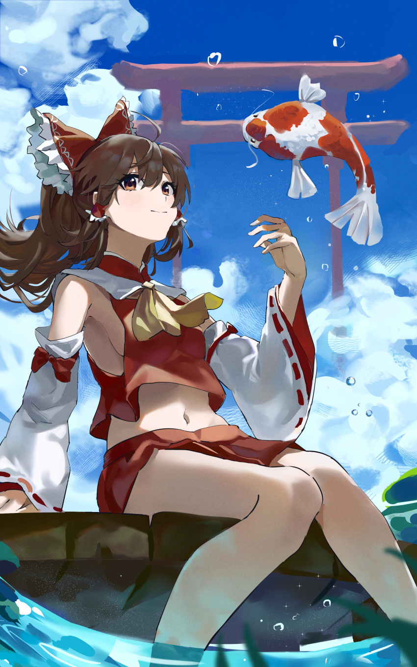 1girl absurdres ahoge animal ascot bare_shoulders barefoot blue_sky bow breasts brown_eyes brown_hair closed_mouth cloud commentary_request day detached_sleeves feet_out_of_frame fish frilled_bow frills hair_bow hakurei_reimu hand_up highres hirasawagitai koi long_hair long_sleeves looking_at_viewer midriff miniskirt navel outdoors pier ponytail red_bow red_skirt ribbon-trimmed_sleeves ribbon_trim sideboob skirt sky small_breasts smile soaking_feet solo torii touhou water water_drop yellow_neckwear