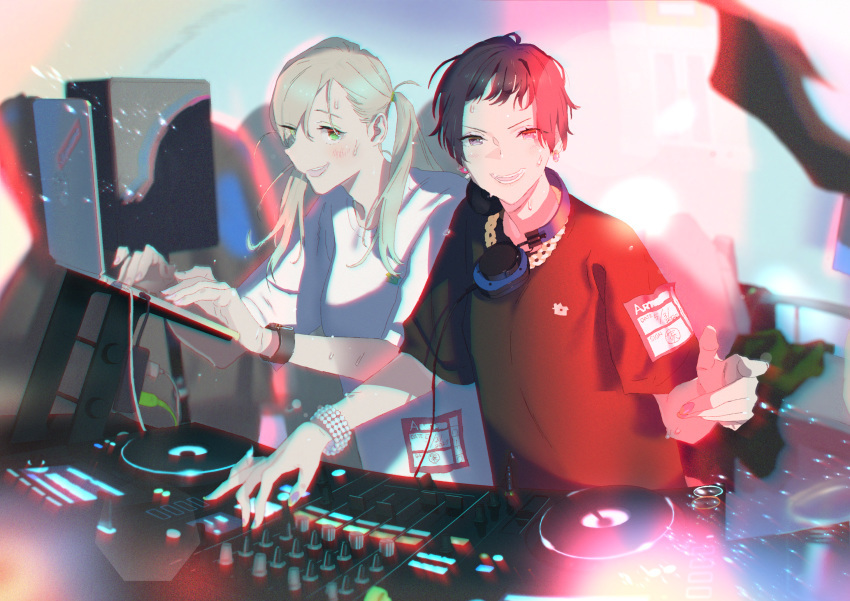 (stag) 2girls after_hours black_hair blonde_hair bracelet club dj earrings headphones headphones_around_neck highres jewelry long_hair macbook multiple_girls phonograph shirt short_hair sweat t-shirt turntable watch weapon wristwatch yuri